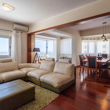 Deluxe Marina Apartment Ponta Delgada Esterno foto